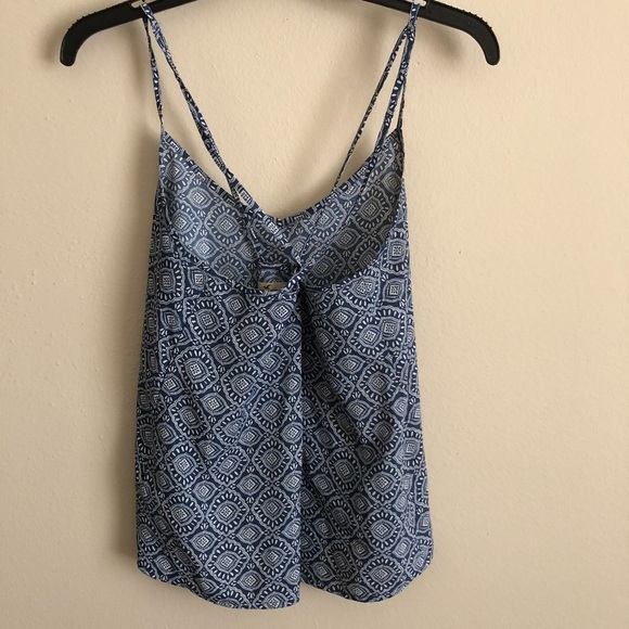 Hollister strappy back tank - Picture 2 of 6